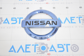 Эмблема значок Nissan перед Nissan Leaf 11-17 затерт