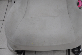 Scaun de pasager Toyota Prius 30 10-15 fără airbag, manual, velur bej, necesită curățare chimică.