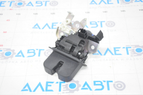 Замок крышки багажника Audi A3 8V 15-20