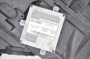 Far stânga față asamblată Audi A3 8V 15-16 xenon hid, cu fixare inferioară, nisip