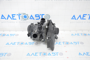 Помпа водяная с корпусом термостата Audi A3 8V 15-20 1.8T, 2.0T