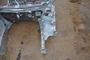 Четверть передняя левая Toyota Prius V 12-17 на кузове, зеленая