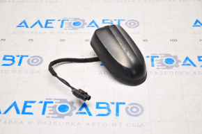 Mufa antenei Ford Focus mk3 11-18 are un singur conector.