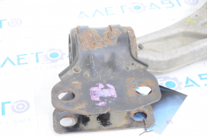 Maneta inferioară frontală stângă Ford Fusion mk5 13-20 din aluminiu, silentios rupt, ruginit.