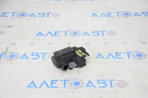 Solenoid vid de vidare Lexus NX200t NX300 NX300h 15-21