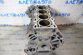 Blocul cilindric gol Ford Fusion mk5 13-20 2.5 pentru rectificare