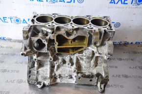 Blocul cilindric gol Ford Escape 13-19 2.5 pentru rectificare.