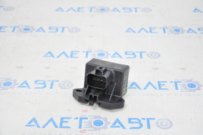 Fuel pump control реле топливного насоса заднее правое Ford Fusion mk5 13-20