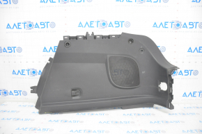 Capacul arcului drept Chevrolet Volt 16- negru, subwoofer Bose, zgârieturi, fisuri, lipsesc capacele.