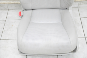 Scaun șofer Lexus RX350 RX450h 10-15 fără airbag, electric, piele gri, încălzire, ventilație, partea de jos reacoperită, crăpături în piele, ruptură, compartimentul de depozitare nu se închide.