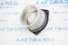 Motorul ventilatorului de încălzire Mitsubishi Outlander 14-21