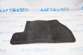 Covorul din spate dreapta al salonului Ford Focus mk3 11-18, material textil, negru.