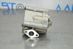 Pompa de ulei pentru motorul Ford Fusion mk5 13-20 2.5 fără pinion