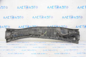 Grila stergatoarelor din plastic pentru Lexus Hs250h 10-12