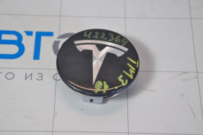 Capacul central al jantei Tesla Model 3 18- tip 1, gri, zgârieturi