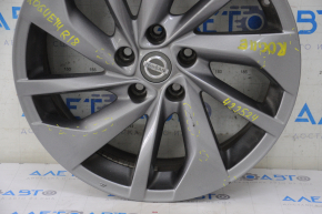 Roată de 18 inch x 7J ET35 5*114,3 Nissan Rogue 14-20 cu jantă ușoară