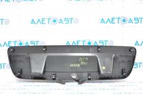Обшивка крышки багажника VW Jetta 11-18 USA черн, царапины