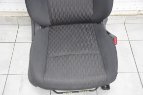 Scaun de pasager Nissan Rogue 14-20 fără airbag, manual, material textil negru, tip 2