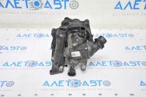 Помпа охлаждения с корпусом термостата в сборе VW Passat b7 14-15 USA 1.8Т