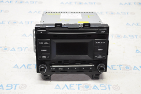 Radio cu casetofon Hyundai Sonata 15-17 cu ecran mic, cromat pe butoane.