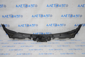 Grila stergatoarelor din plastic pentru BMW 3 F30 12-18 s-a desprins etansarea