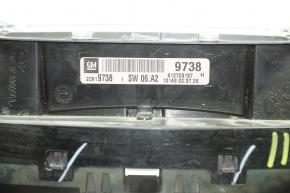 Tabloul de bord al Chevrolet Equinox 10-15, deteriorat, prindere ruptă, zgârieturi.