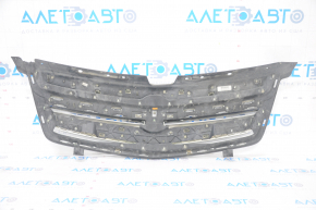 Решетка радиатора grill Chevrolet Volt 11-15 тычки, отклеилась эмблема, трещина