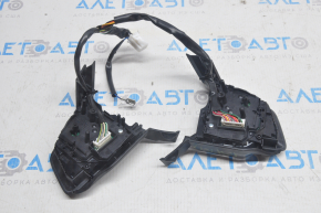 Кнопки управления на руле Subaru Impreza 17-18 GK тип 1, затерта накладка