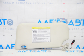 Capacul dreapta Ford Focus mk3 11-18 cu 2 faruri gri, fără cârlig, suportul capacului oglinzii rupt, fără dop.