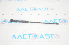 Antena de ștangă Ford Fusion mk5 13-20 are plastic uscat.