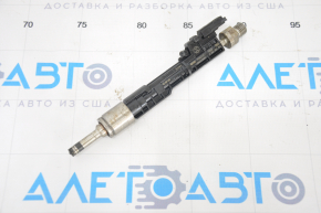 Injectoarele de pulverizare BMW X3 F25 11-17 2.0T sunt fisurate.