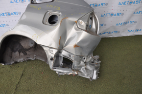 Aripa spate stânga Lexus RX300 RX330 RX350 RX400h 04-09 argintie 6T1, ușor îndoită.