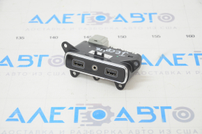 Usb Media Hub Jeep Grand Cherokee WK2 18-22 царапины