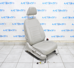 Scaun de pasager pentru VW Passat b8 16-19 SUA fără airbag, manual, piele gri, fără încălzire.