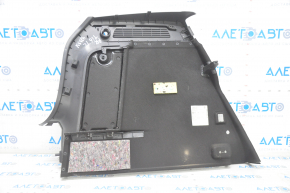 Capacul arcului drept VW Tiguan 09-17 negru, zgârieturi