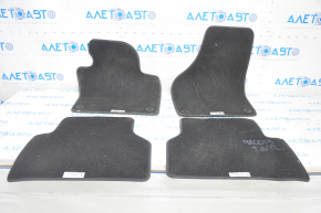 Set de covorașe pentru interiorul VW Tiguan 09-17, material textil negru, pentru curățare.