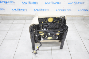 Пассажирское сидение VW Tiguan 09-18 с airbag, механич, кожа беж
