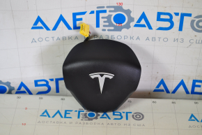 Airbag-ul de siguranță în volanul șoferului Tesla Model Y 20- negru, cartuș pirotehnic ruginit