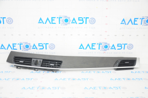 Capacul panoului frontal cu deflector dreapta BMW X1 F48 16-22 sub lemn inchis.