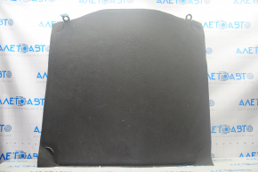 Capacul portbagajului Ford Focus mk3 11-18 4d negru, uzat, necesită curățare chimică.