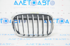 Решетка радиатора grill правая BMW X1 F48 16-19 X-line серая решетка, песок