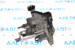 Кронштейн тормозного усилителя brake booster Toyota Prius V 12-17 первая часть