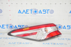 Lampa exterioară aripă stângă Toyota Camry v70 18 - fără capac