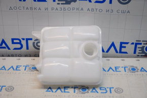 Rezervorul de expansiune al sistemului de răcire Ford Focus mk3 11-18 1.0T, 2.0 nou, neoriginal.