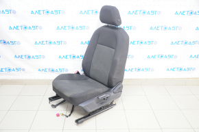 Scaun șofer VW Jetta 19- fără airbag, manual, material textil negru, nevoie de curățare chimică, zgârieturi.