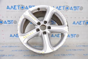 Roată de 17 inch pentru Audi A4 B8 08-16, tip 2, cu bordură, necesită reparații.