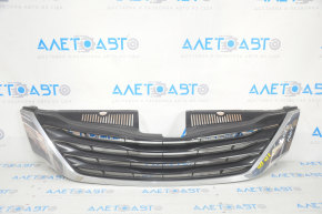 Решетка радиатора grill в сборе Toyota Sienna 11-14 LE, хром, песок