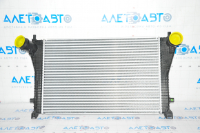 Intercooler VW Tiguan 18- nou, neoriginal, fără suporturi pentru radiatorul cutiei de viteze.