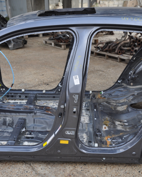 Bara centrală stânga a caroseriei Lexus UX200 UX250h 19- pe caroserie