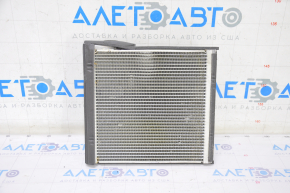 Evaporatorul Lexus UX200 19-